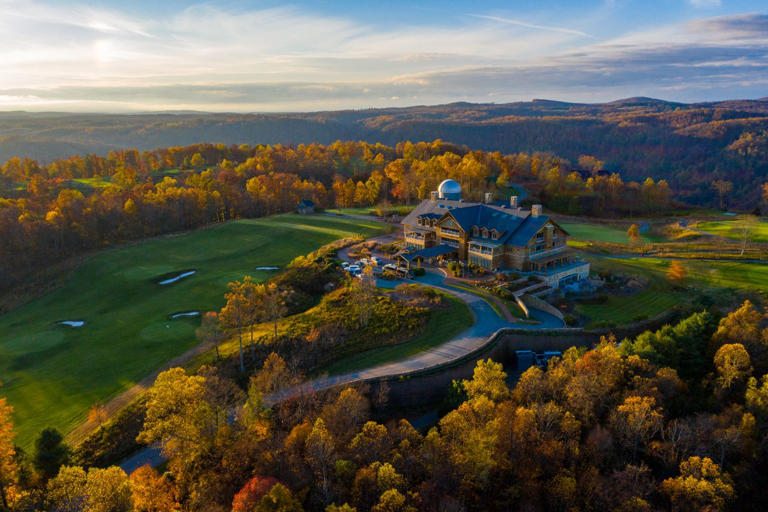 I grew up along Virginia’s Blue Ridge Parkway—and these 5 towns keep ...