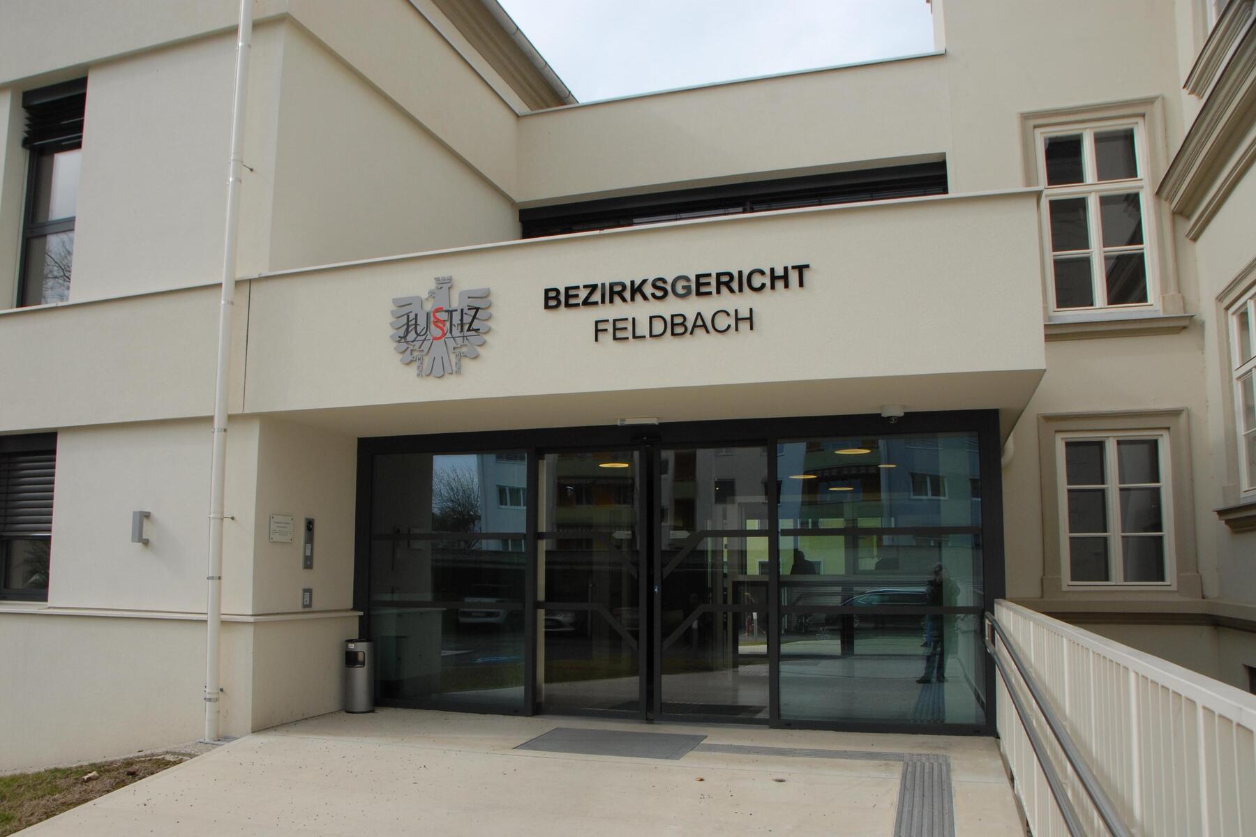 Angeklagter brauchte Bargeld für Drogen: 