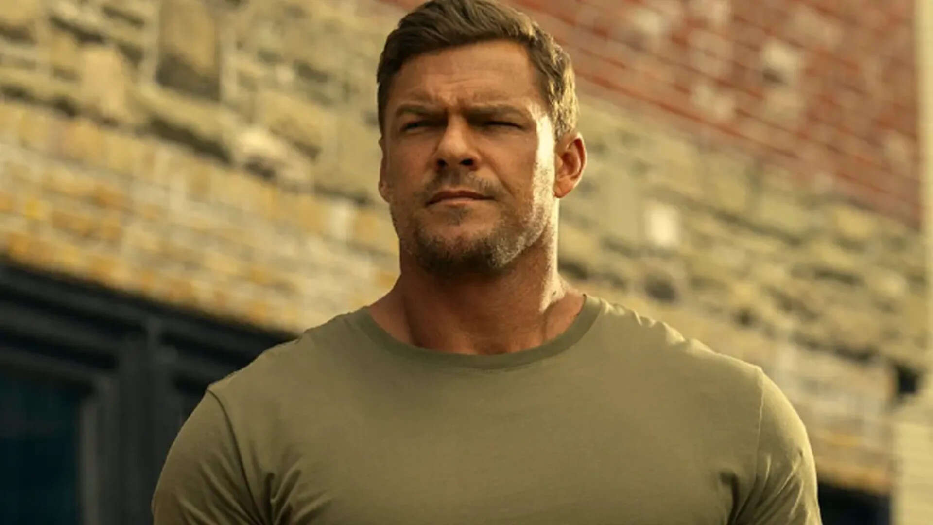 ALAN RITCHSON STARRER 'REACHER' RENEWED FOR SEASON 5 AHEAD OF SEASON 4 ...