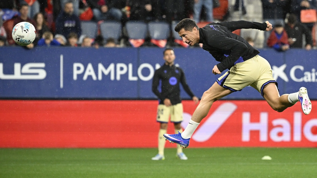 Lewandowski open to MLS move as Barcelona deal nears end
