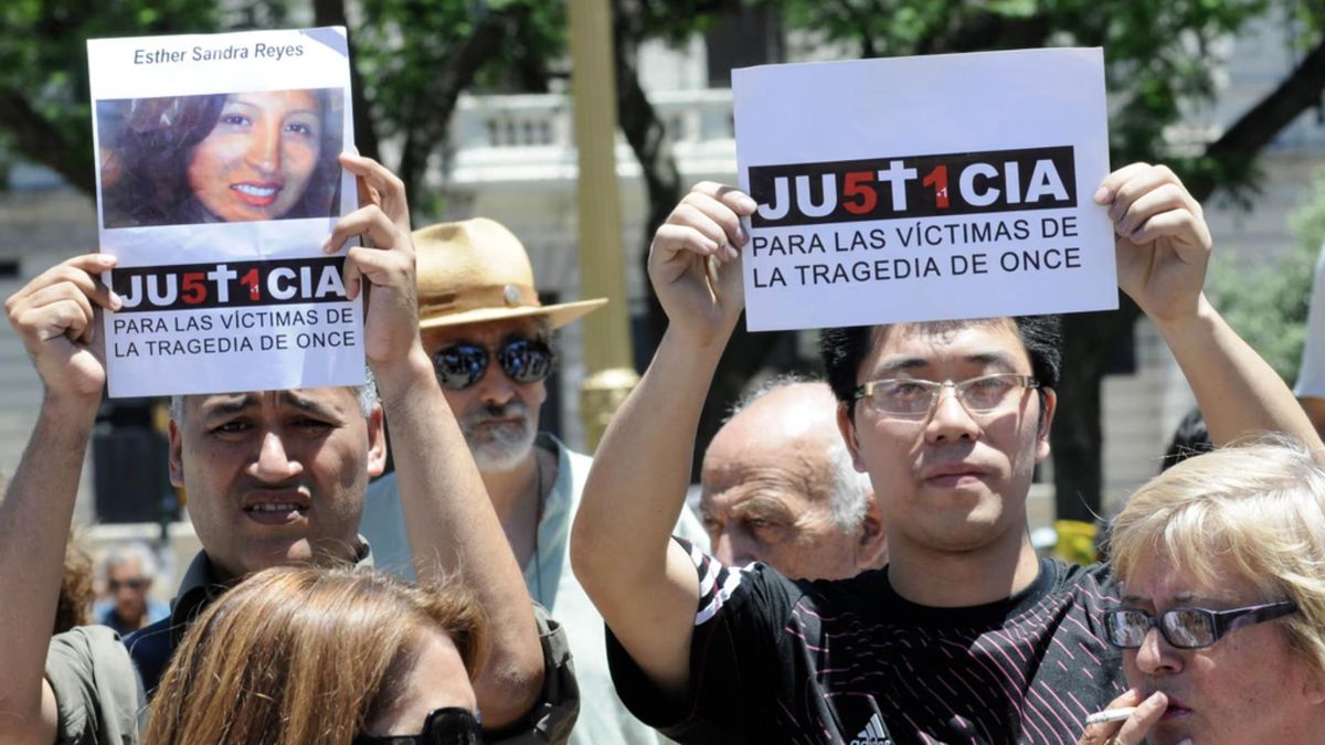 Familiares de las víctimas repudiaron la prisión domiciliaria concedida ...