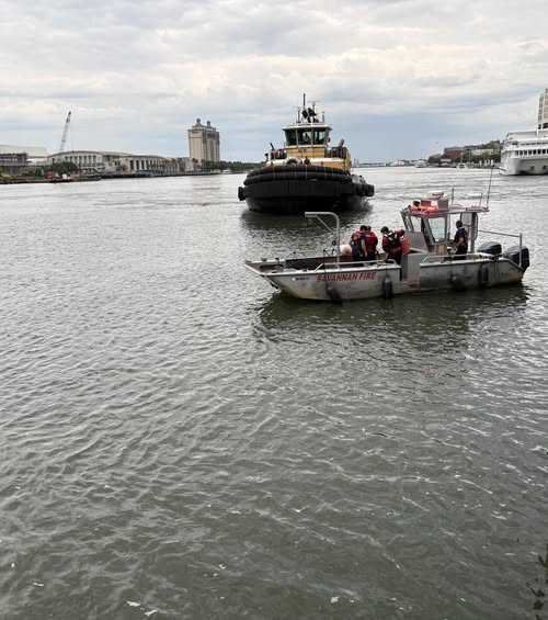 Savannah Fire Department helps rescue person from Savannah River