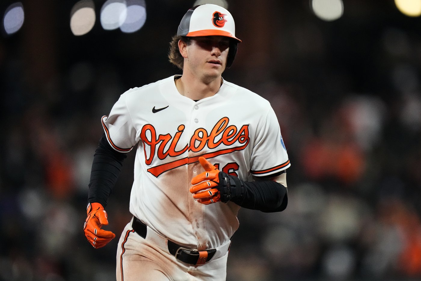 Weathers loses no-hitter in 7th before Mayo's 3-run homer carries ...