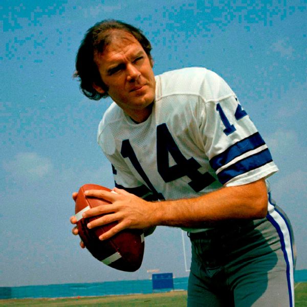 Craig Morton, Super Bowl starter for Cowboys and Broncos, dies