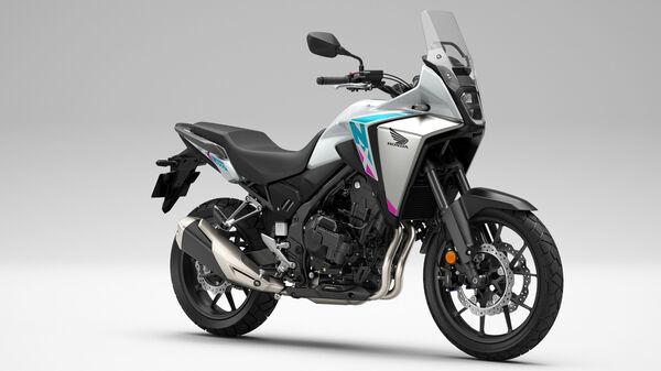 This mid-size adventure motorcycle features automated clutch technology for improved comfort in traffic while allowing manual override. It retains the 471cc engine and offers advanced connectivity and safety features.