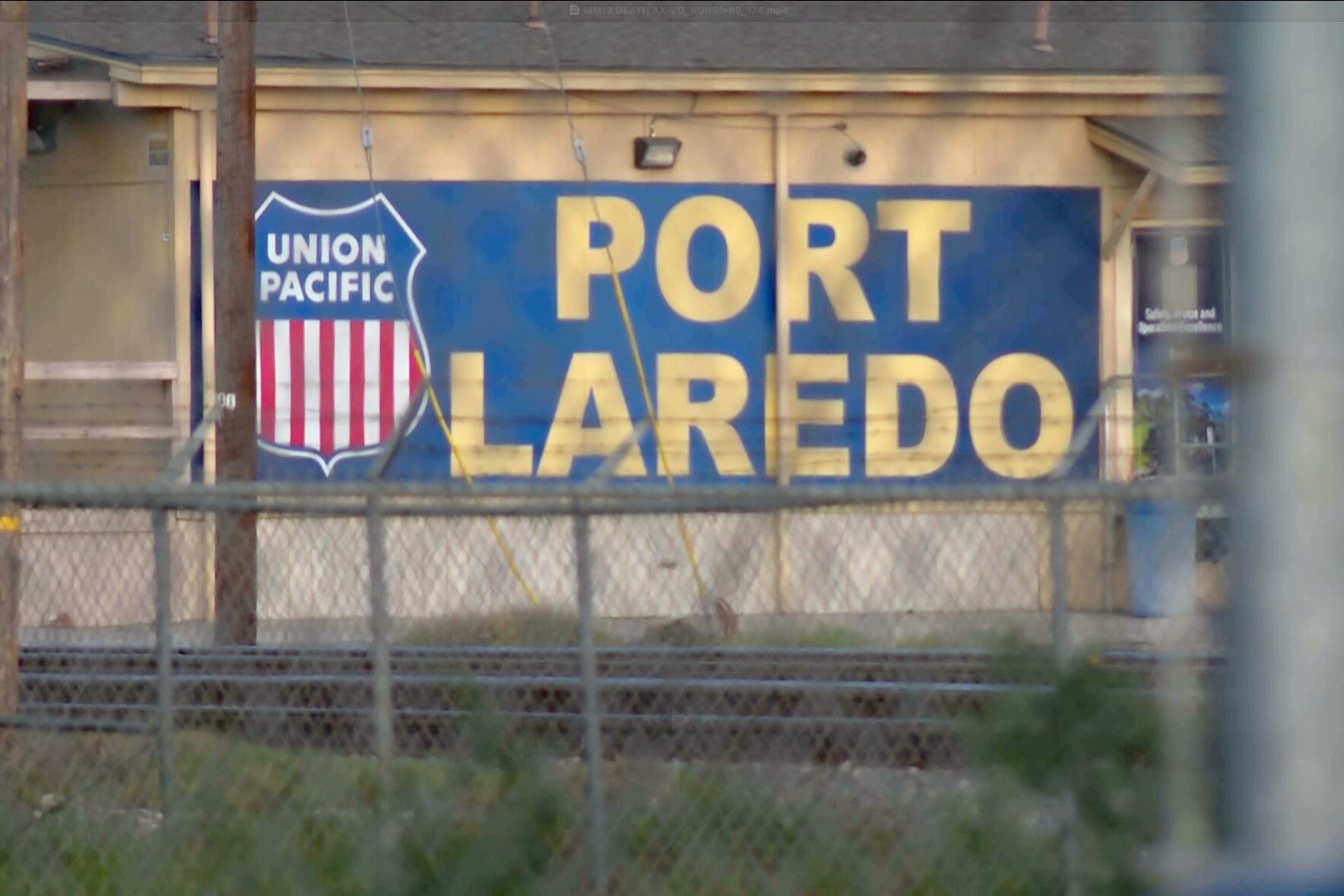 Six dead in Texas border cargo container amid 105°F heat