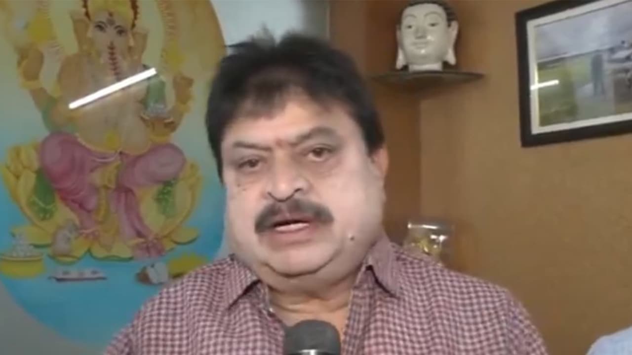 Rao backs PM Modi's appeals to save forex amid West Asia crisis