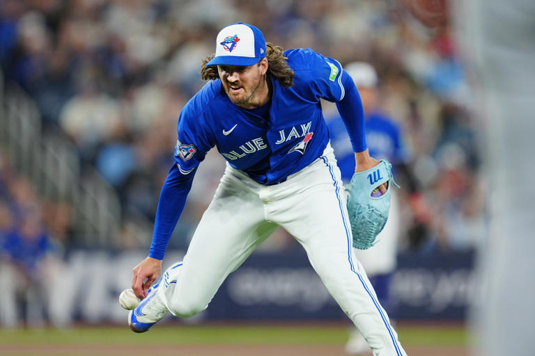 Blue Jays ace Kevin Gausman reaches 2,000 strikeout milestone, 90th all ...