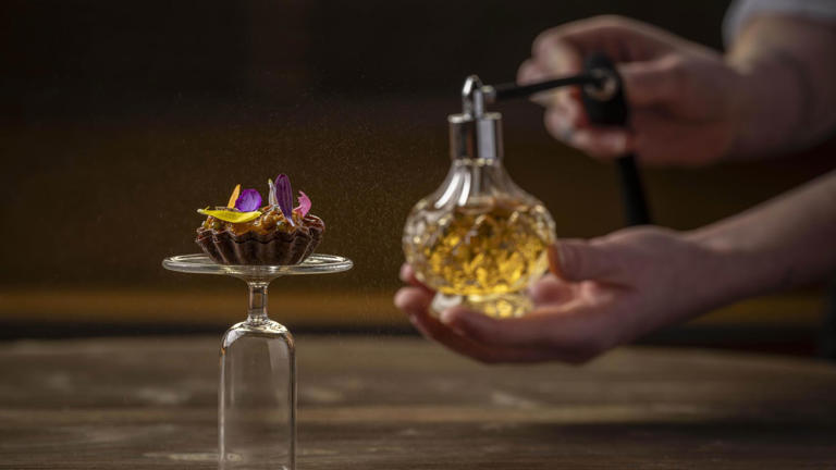 El chef Eneko Atxa estrena nuevo restaurante en Madrid: a un paso del ...