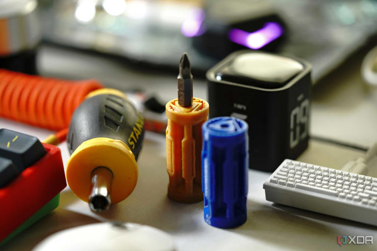 Four 3D prints I use every time I open my PC case