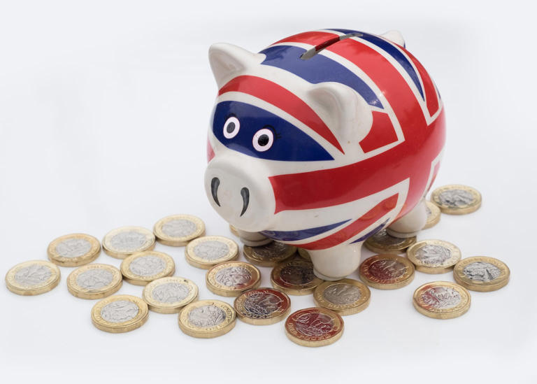 UK government borrowing costs hit 28-year high on leadership uncertainty