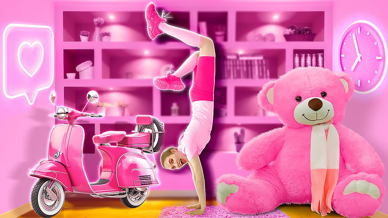 Living a day in a pink paradise: The color challenge