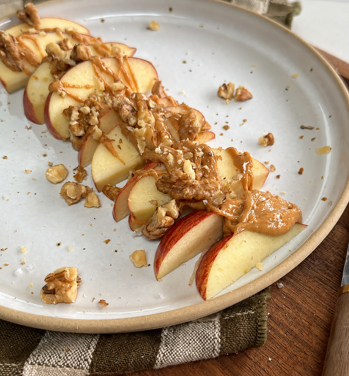 10 nutritionist-approved healthy snacks – easy non-UPF foods that ...