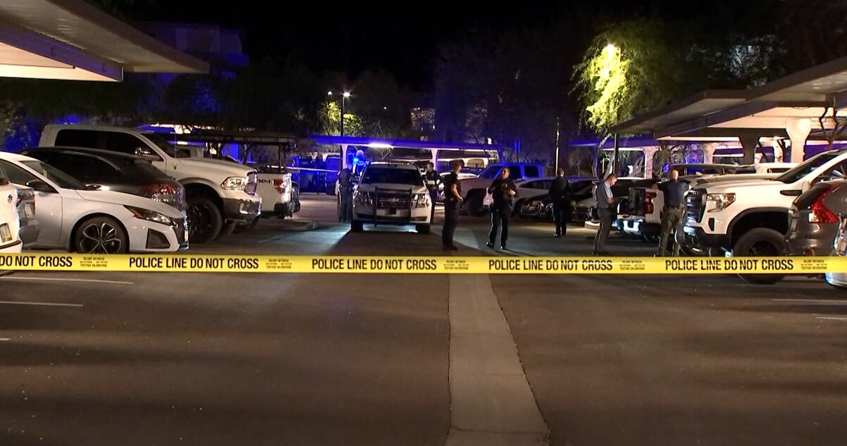 Deadly shooting leads to police presence at north Phoenix apartments