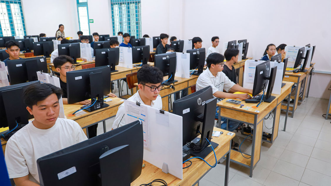 Đại học Cần Thơ thu hút gần 40.000 lượt tham gia kỳ thi V-SAT đợt 4 năm 2026