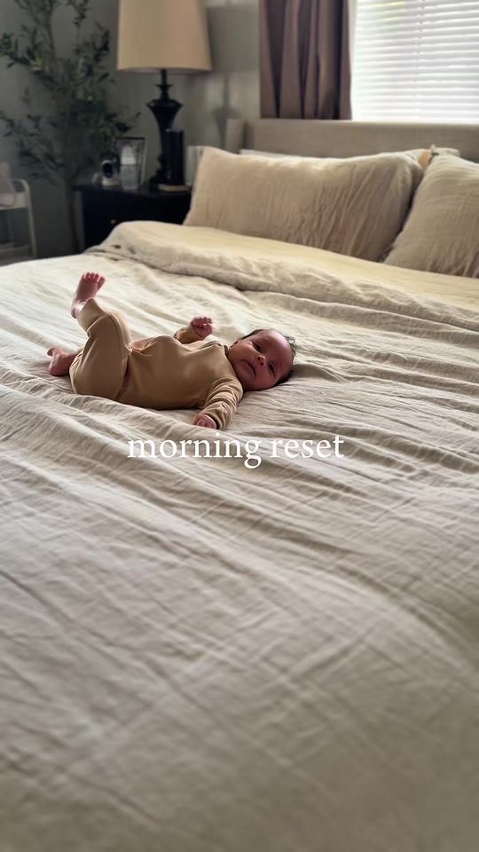 My realistic morning reset routine as a busy mom