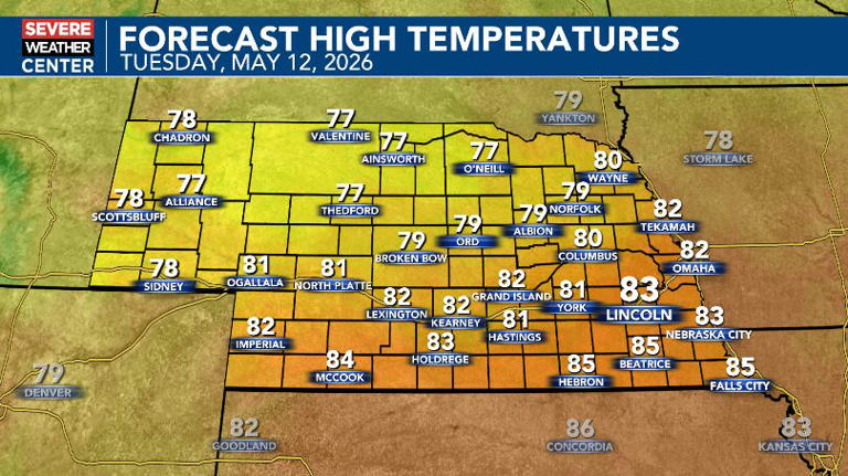 Well above average temperatures remain, increasing rain chances later ...