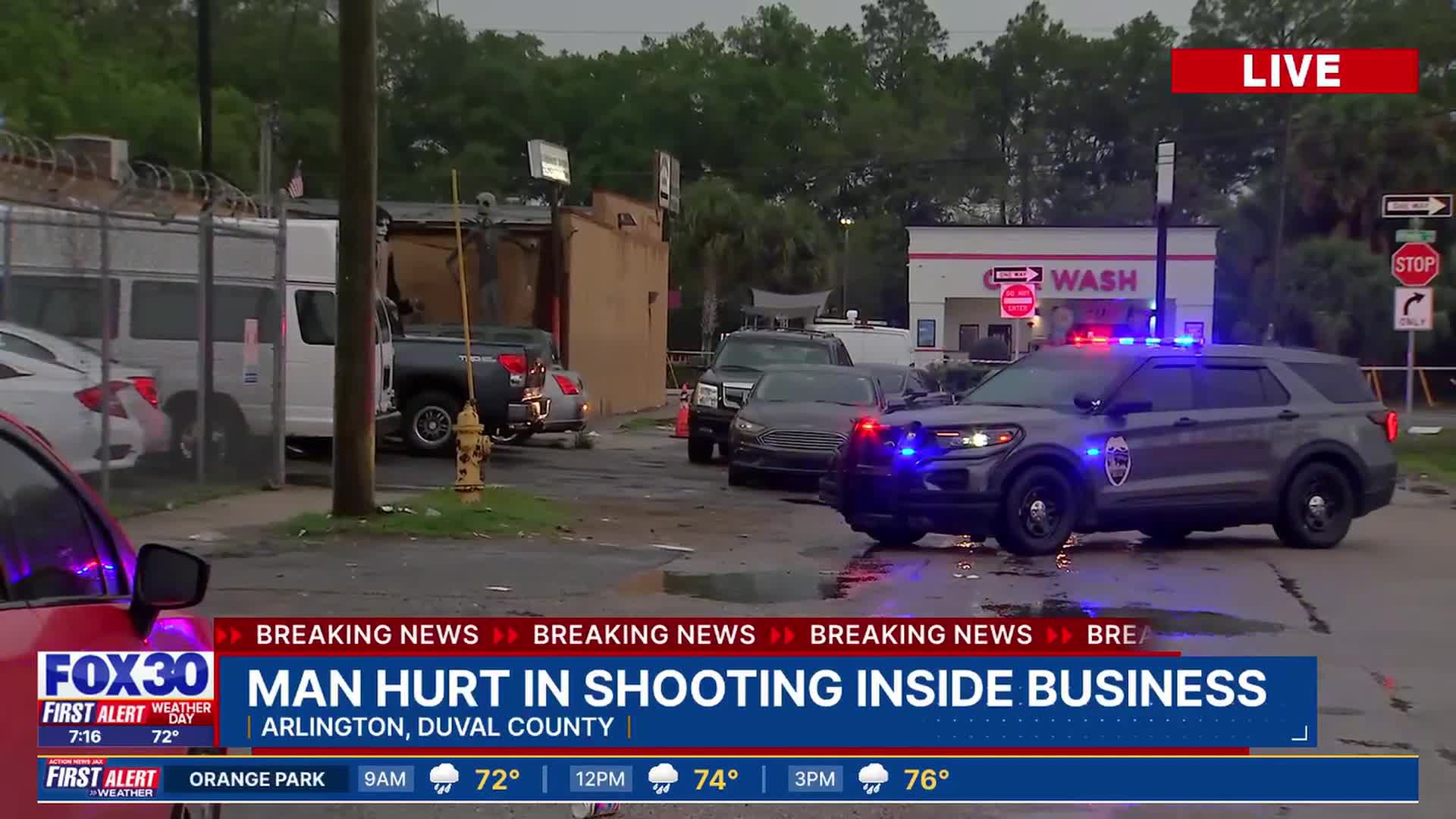 JSO looking for woman after man shot multiple times in bar