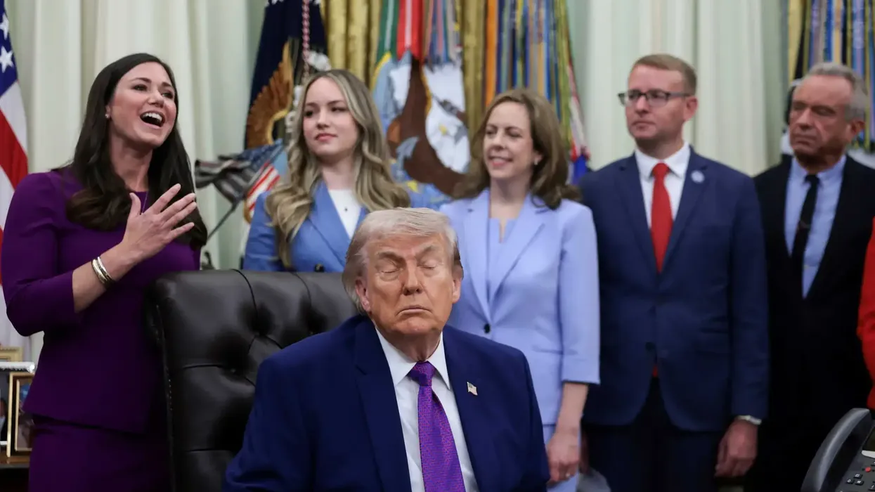 MS Now runs clip of Trump sleeping on TV while running his attack on ...