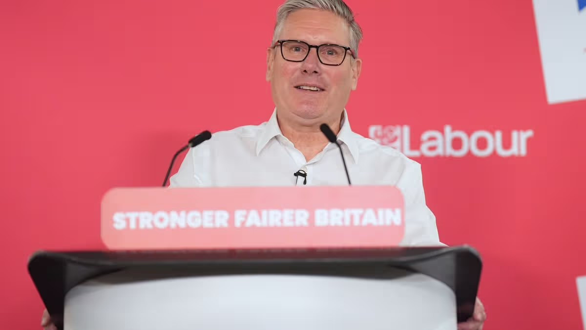 Keir Starmer pushed to the brink as over 60 Labour MPs openly demand ...