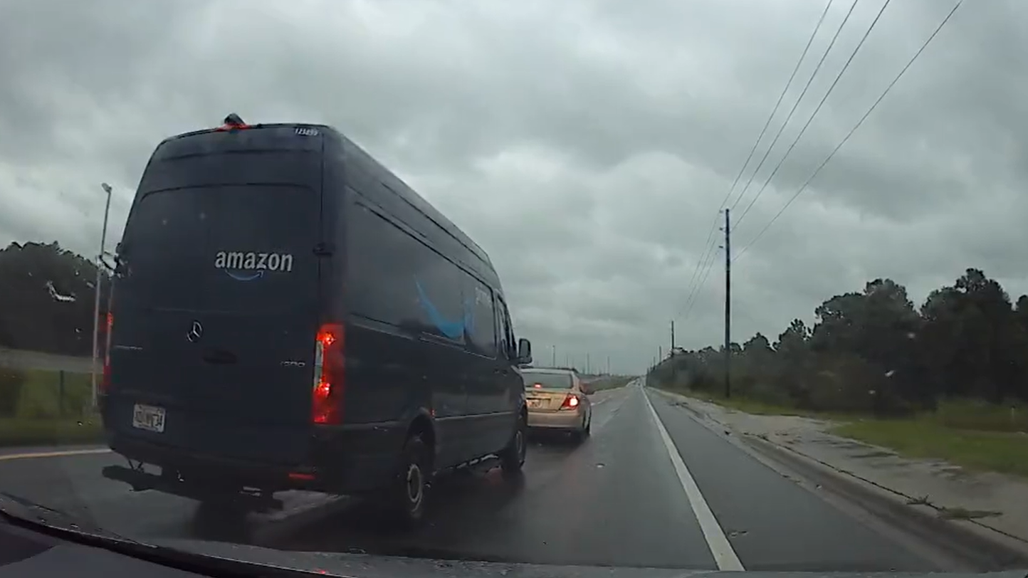 Driver road rages after getting cut off by Amazon delivery van
