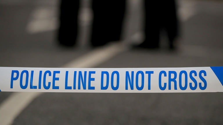 Cordon in place after reports of suspicious device