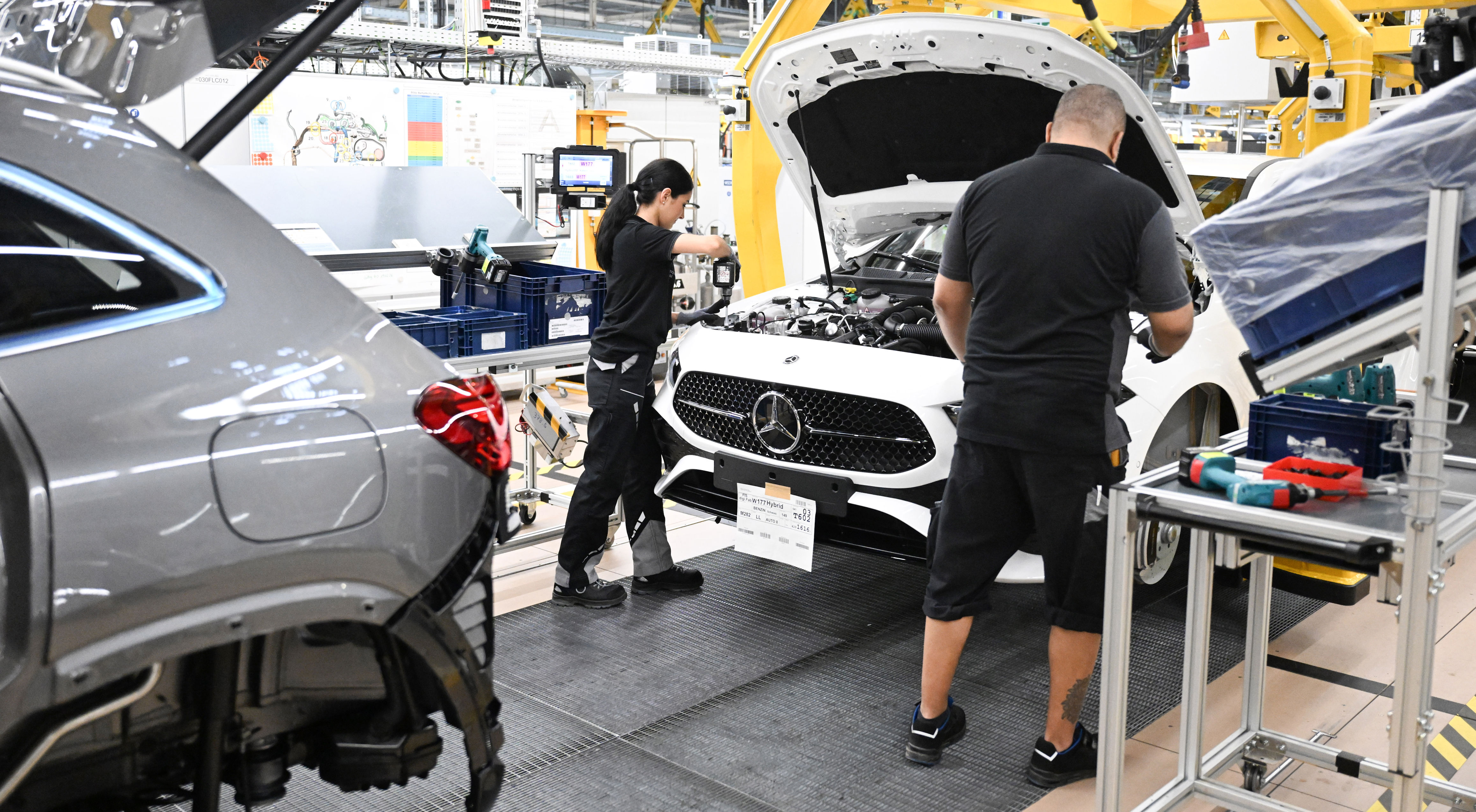 Mercedes dropped $4 billion in Alabama to ease tariff costs. It's one ...