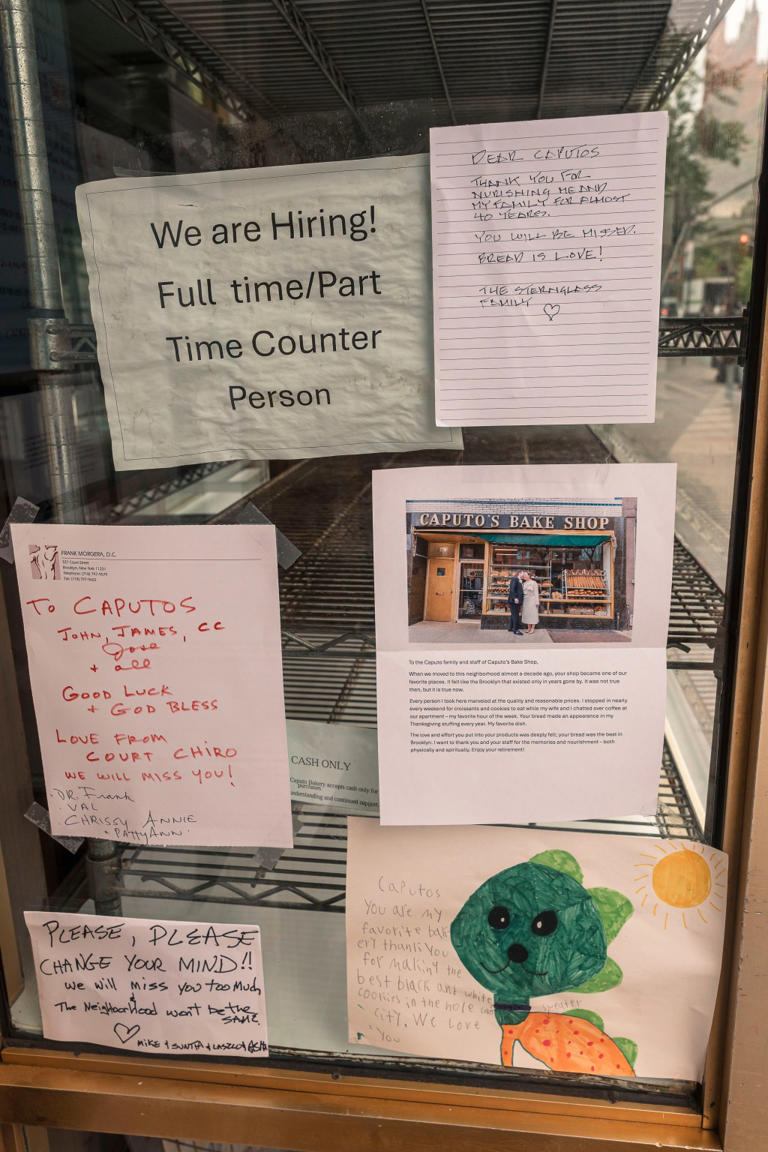 Brooklyn neighborhood shocked as beloved bakery suddenly closes after ...