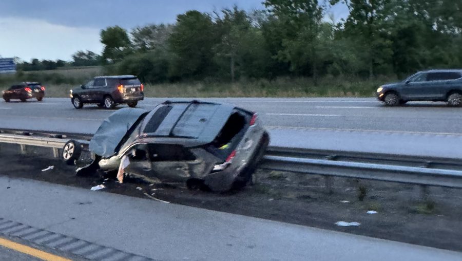 Crash slows traffic on I-65 in Johnson County