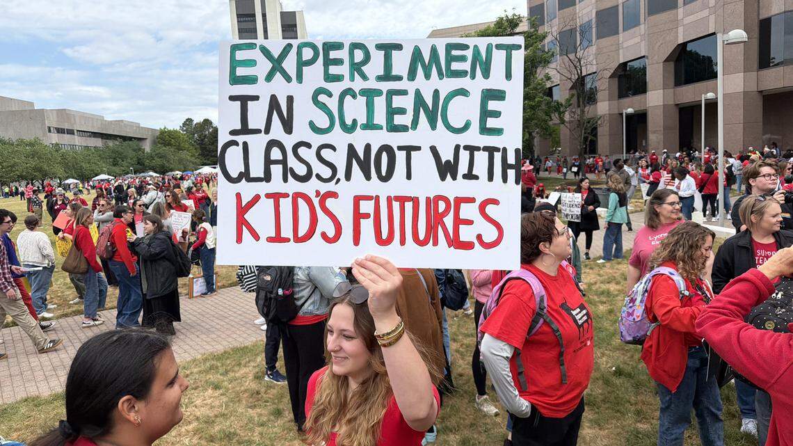 Live updates: NC teachers are protesting in Raleigh. Follow today's May ...