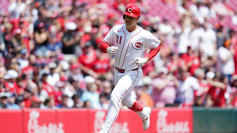 Nathaniel Lowe creating 'good' problem for Reds with hot start to season