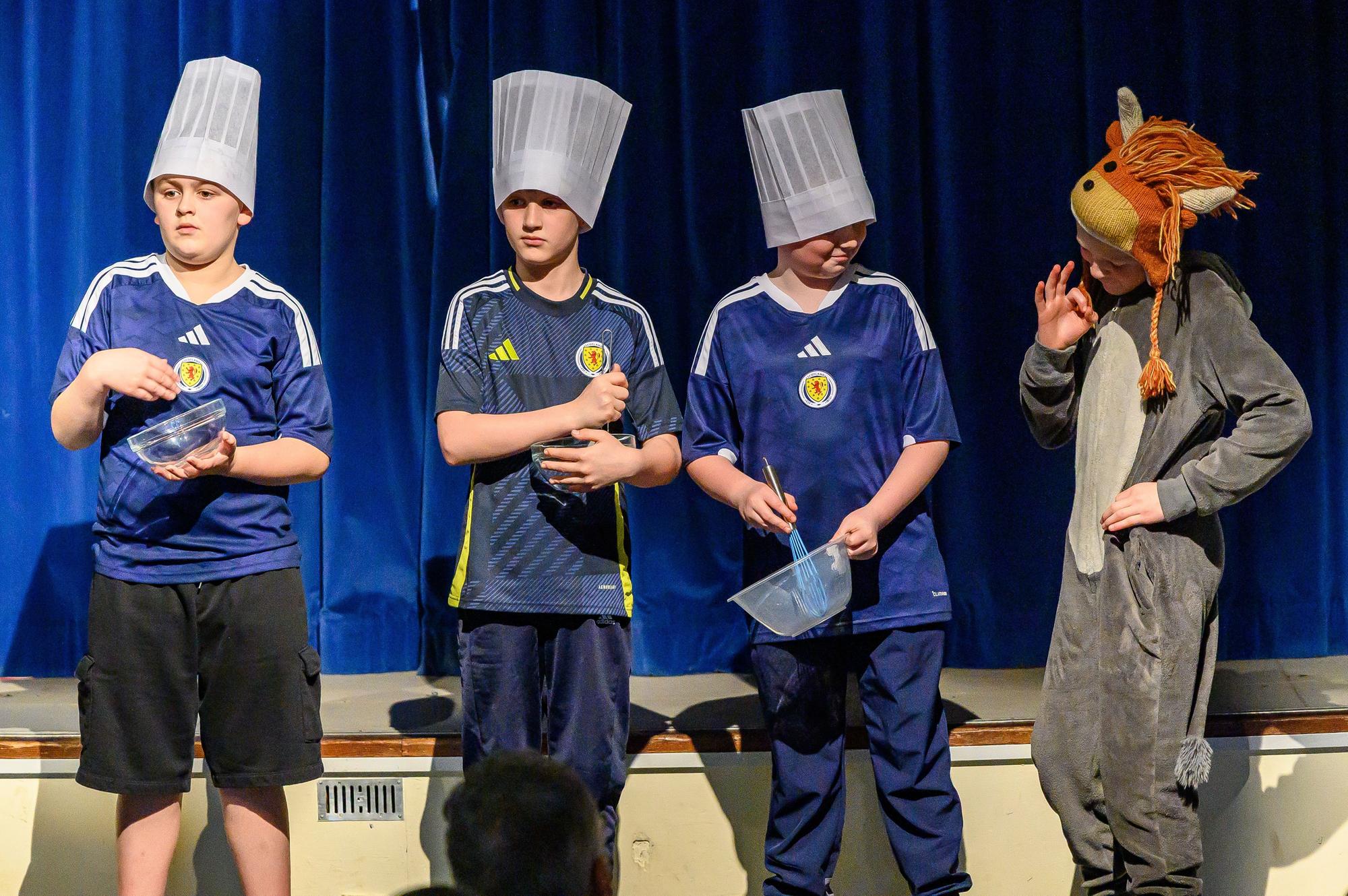 Bankier Primary School putting Seoul in soccer