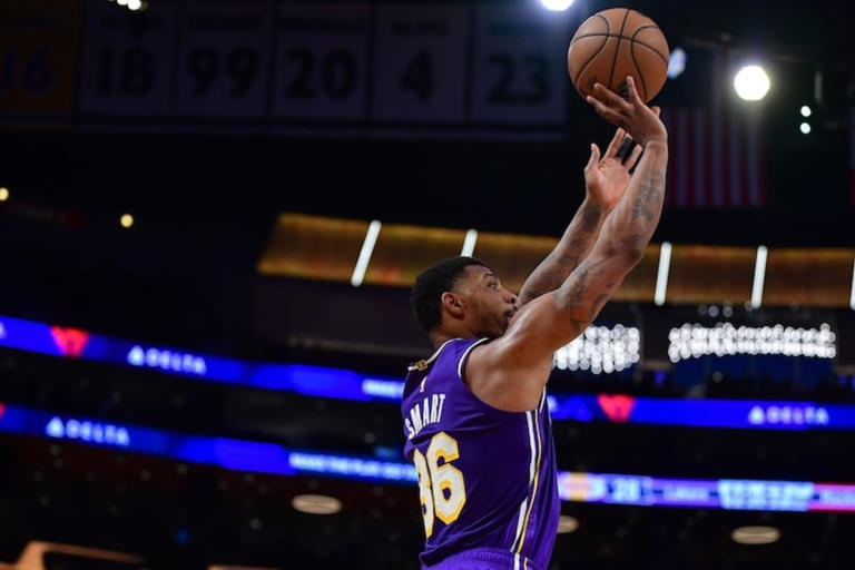 Marcus Smart: Lakers have to be 'desperate' to close out Rockets in Game 6