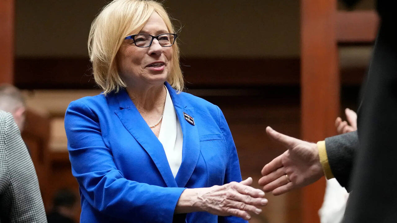 Democratic Party faces internal rebellion as voters shift toward anti ...