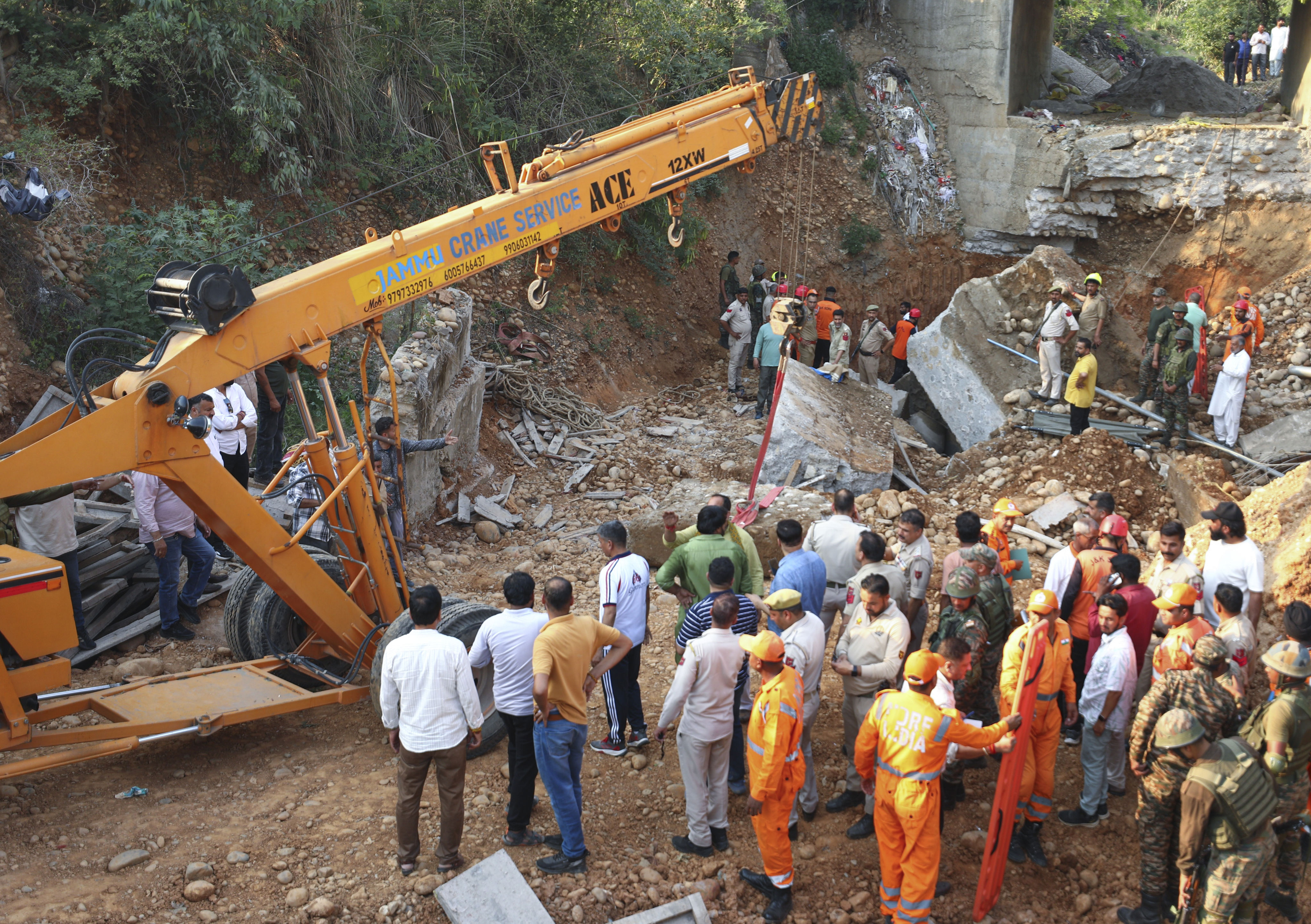 Bridge collapse in Jammu: 3 bodies, 1 injured pulled out from rubble ...
