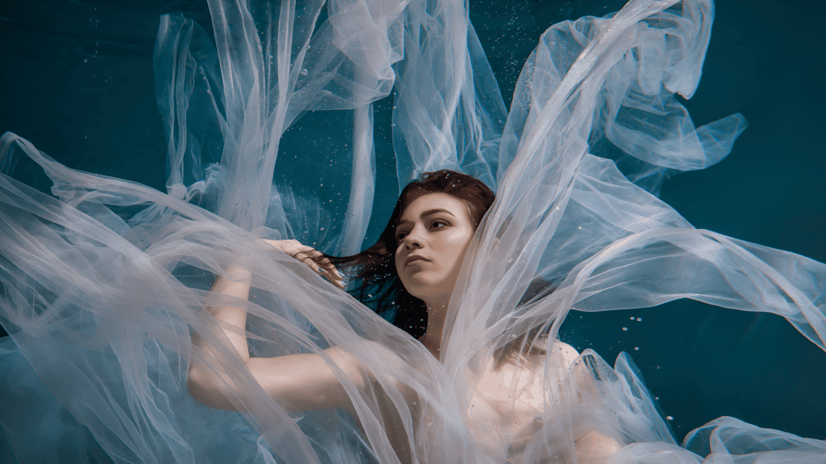Why People Get Unexplained Feelings Near Deep Water?