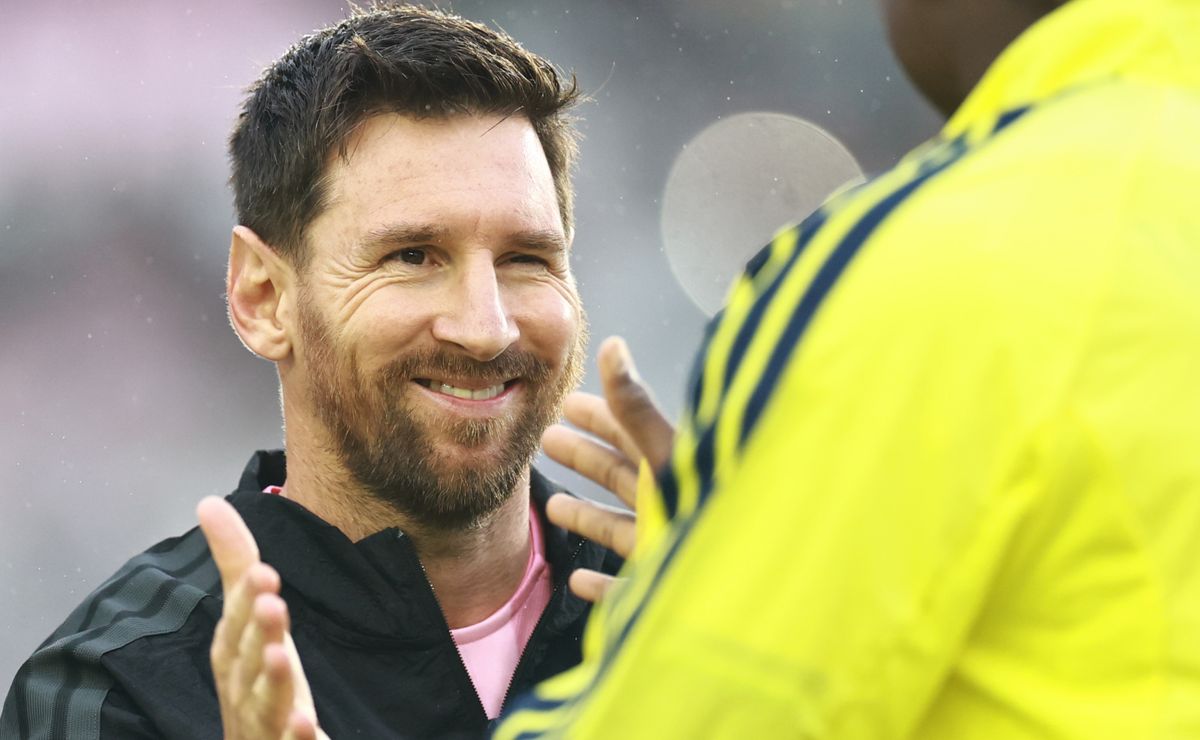 Lionel Messi on brink of historic landmark in Inter Miami colors ...