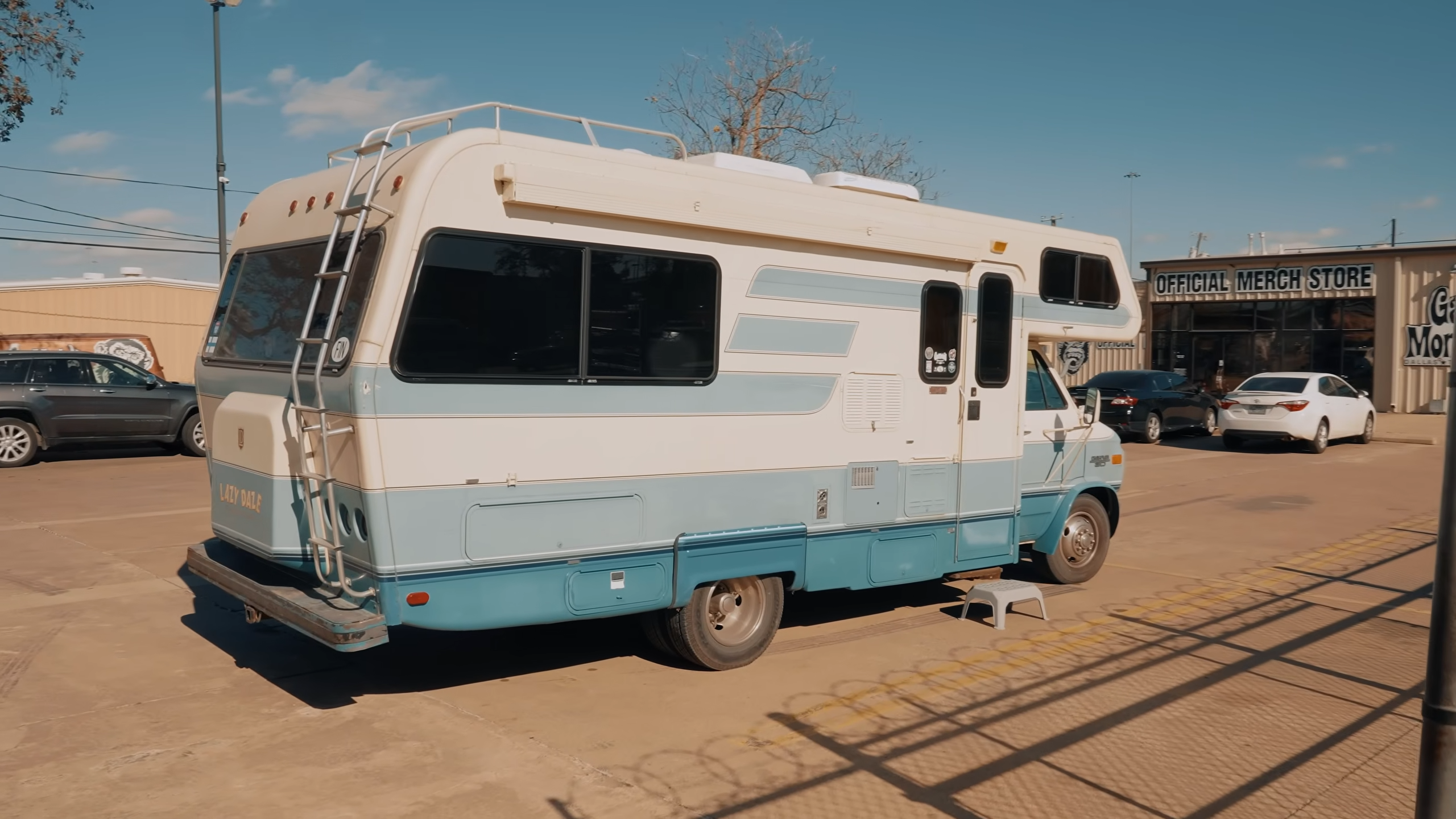 I bought a 22ft RV for $10,000 - and planned a wild road trip