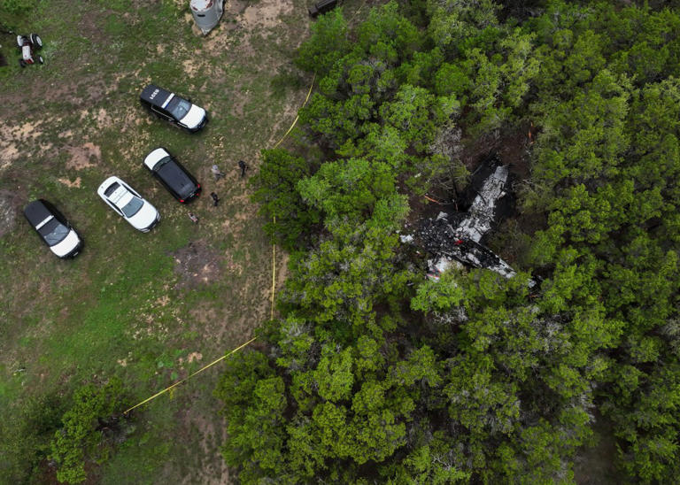 Small plane crash in Texas Hill Country kills all 5 on board: officials