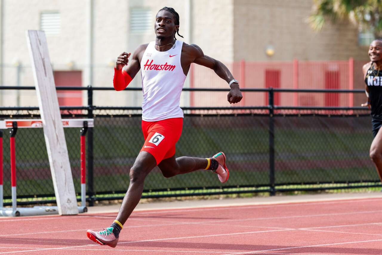 Houston freshman sprinter sets Ireland's national record in 200 meters