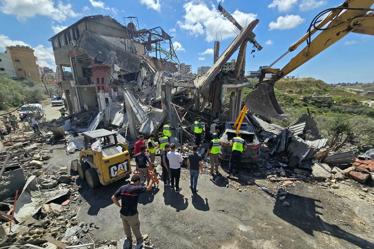 Israel accused of breaking ceasefire after strikes kill 17 in Lebanon