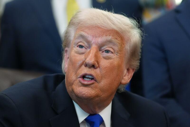 Trump says he will raise tariffs on EU cars to 25% next week