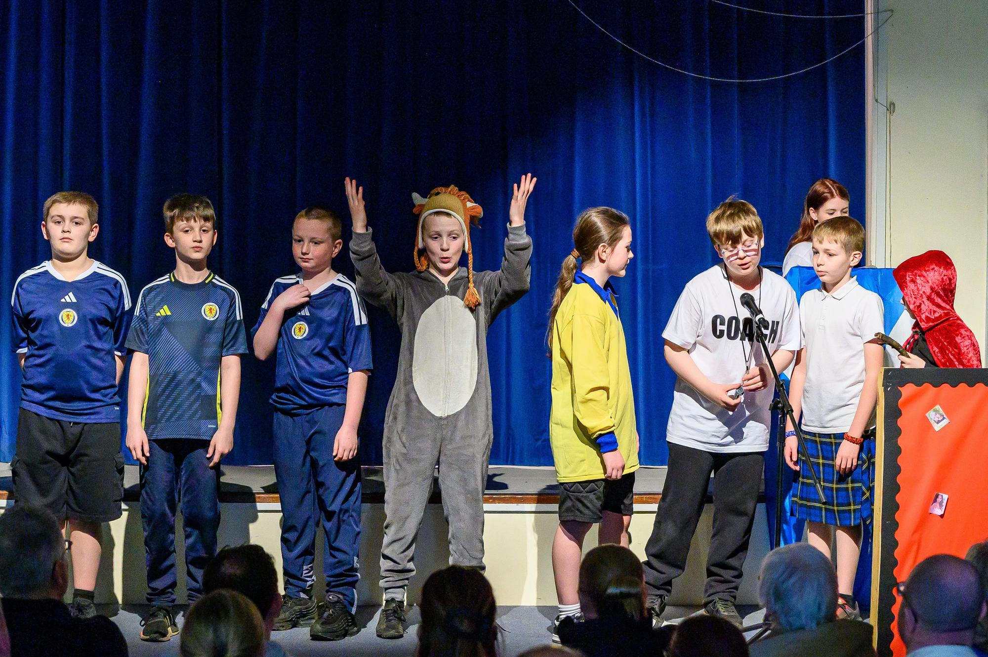 Bankier Primary School putting Seoul in soccer