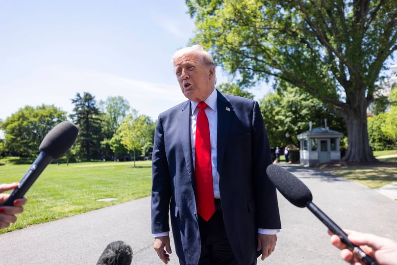 Trump threatens to 'blast the hell out of Iran' as nuclear deal talks ...