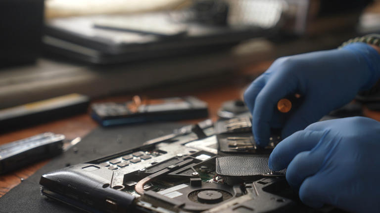 5 of the biggest tech repair myths you should stop believing