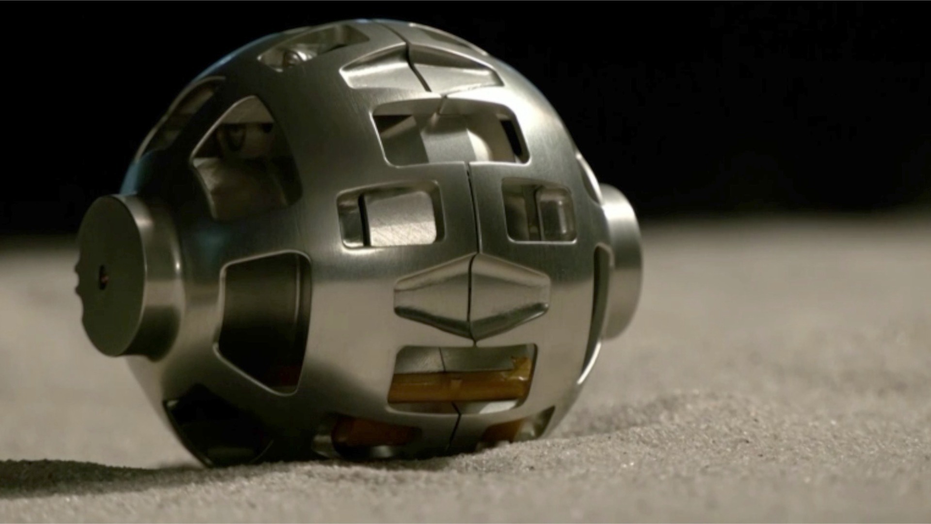 Palm-sized tech could drive the next generation of lunar rovers