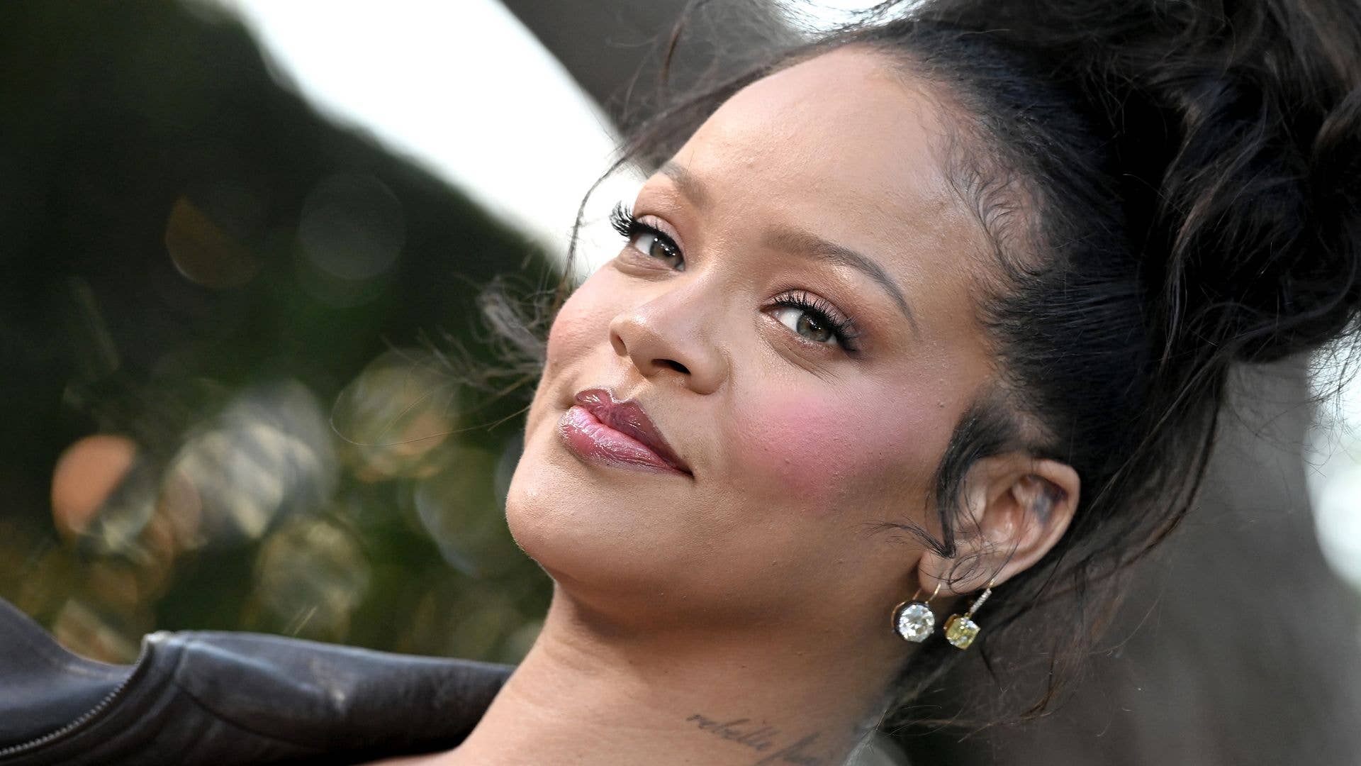 Rihanna's blunt one-word reaction after Magic Johnson's child EJ ...