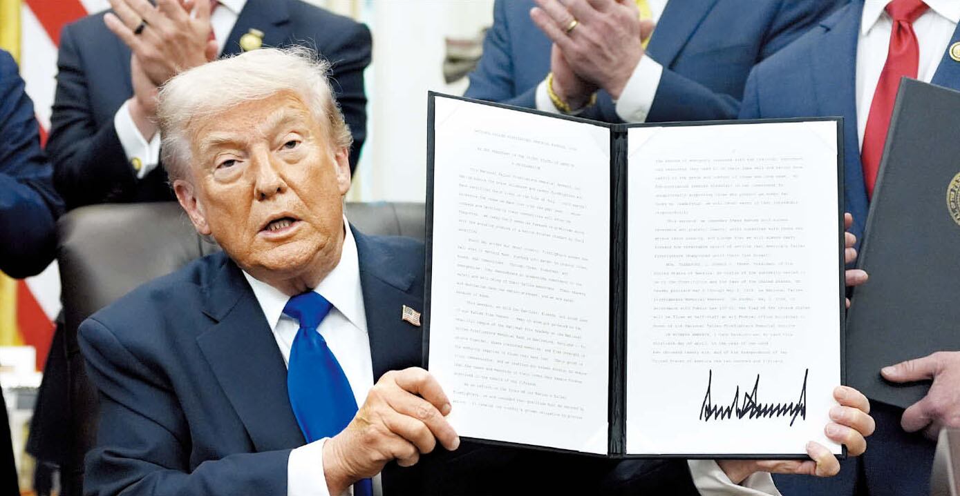 US mulls Iran airstrikes despite peace proposal