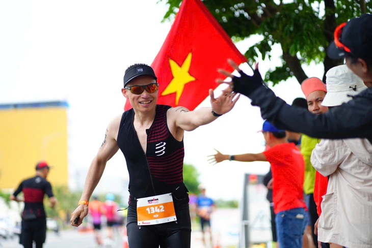 Du lịch thể thao giúp 'một nửa thế giới đang ở Đà Nẵng'