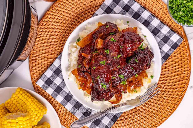 Slow cooker country style ribs
